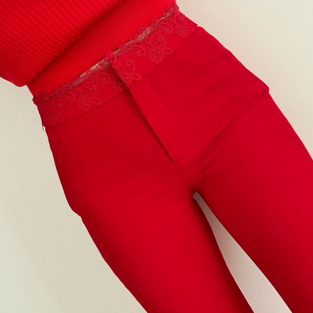 THE KOOPLES  Daisy Cropped Lace Trimmed Crepe Pants. Size XS / FRENCH 34.